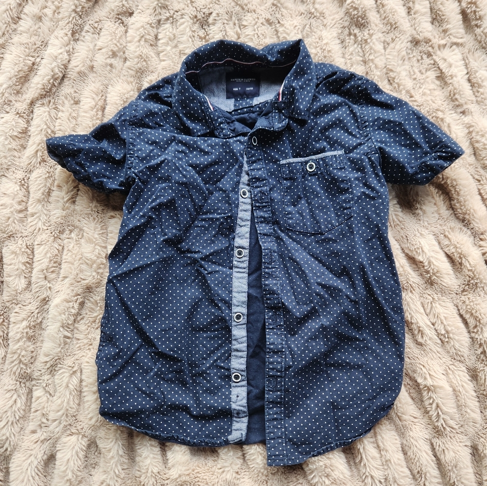 Denim and flower Ricky Singh size 7 poka dots front pocket button down